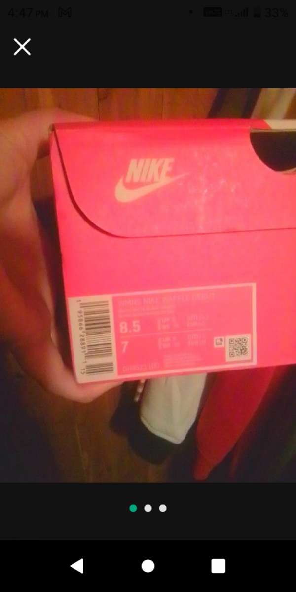 Womans Nike Sneakers