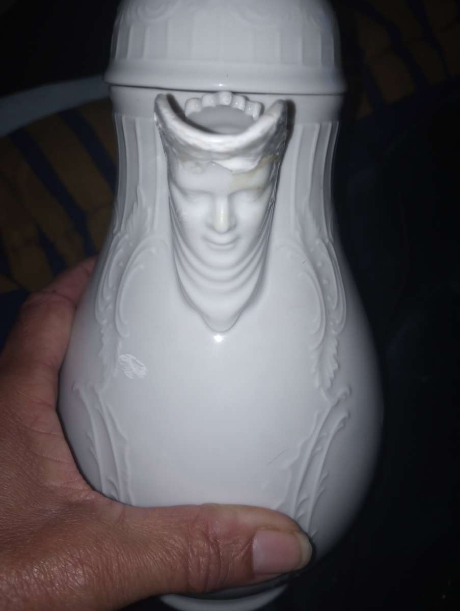 UNIQUE NOVEL Furstenberg Porcelain Coffee Pot Teapot MANS FA