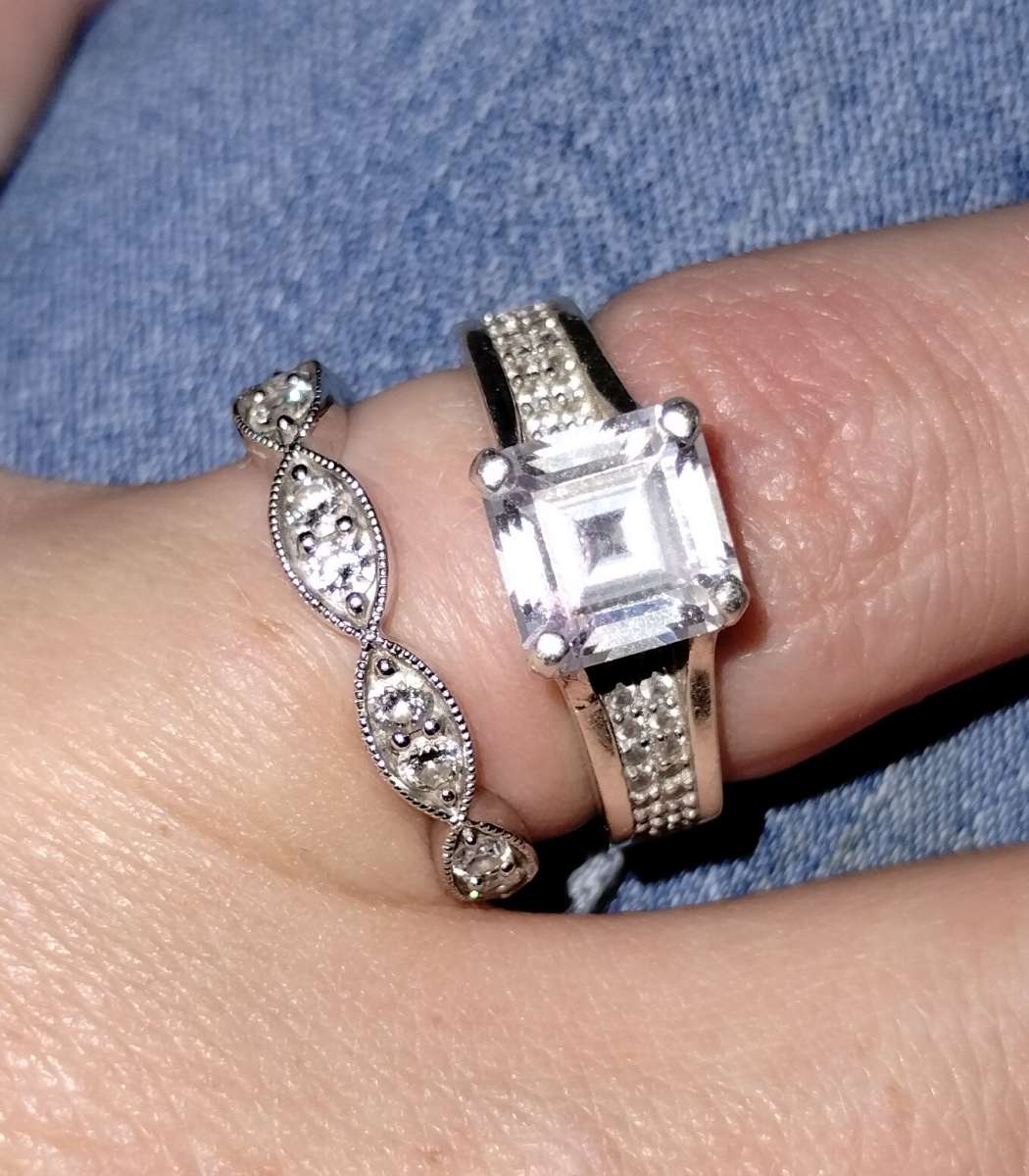 2 karet dimon ring set