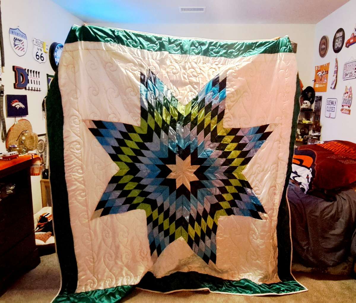 satin machine stitched Star quilt