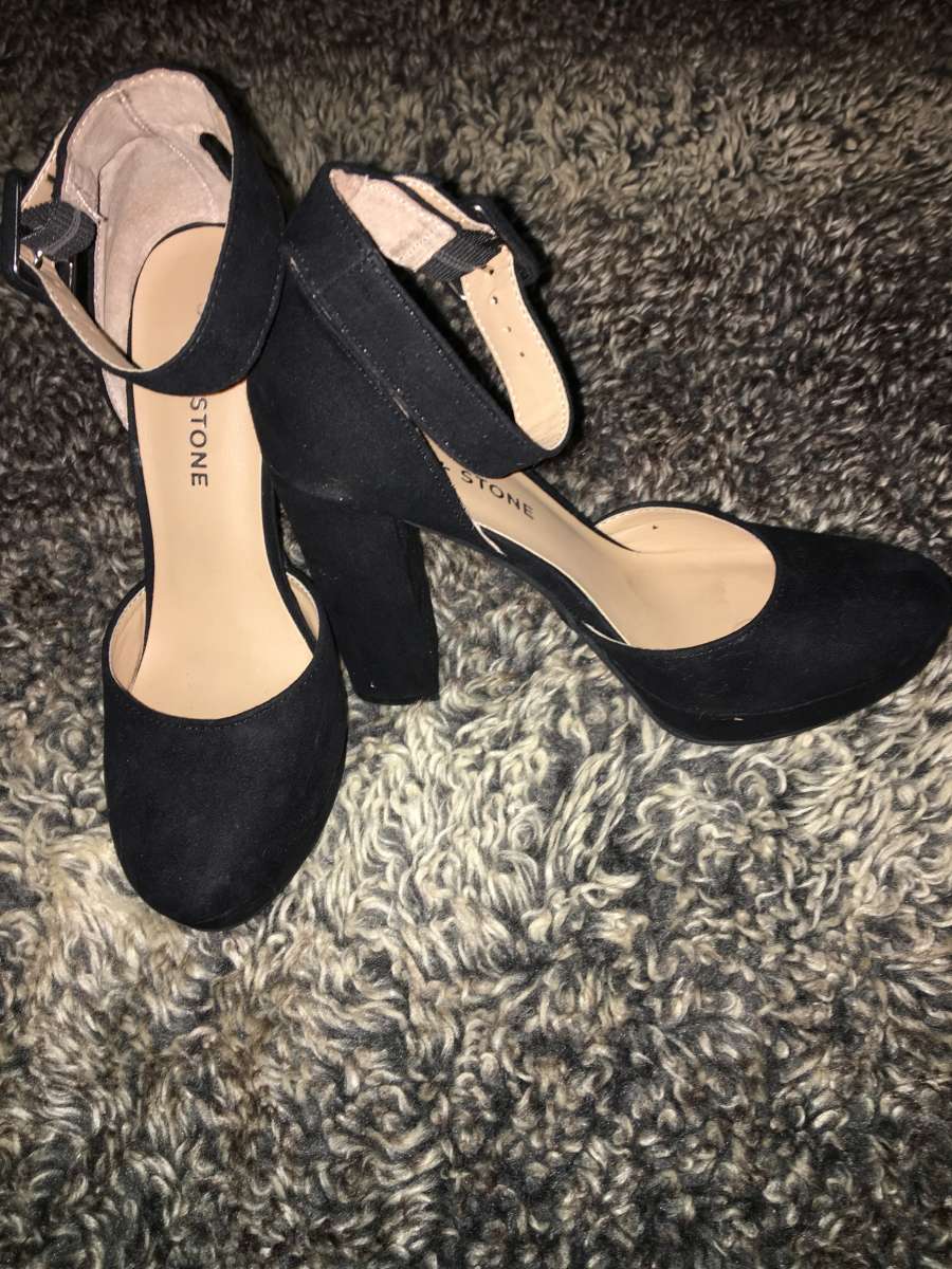 Heels Size 5