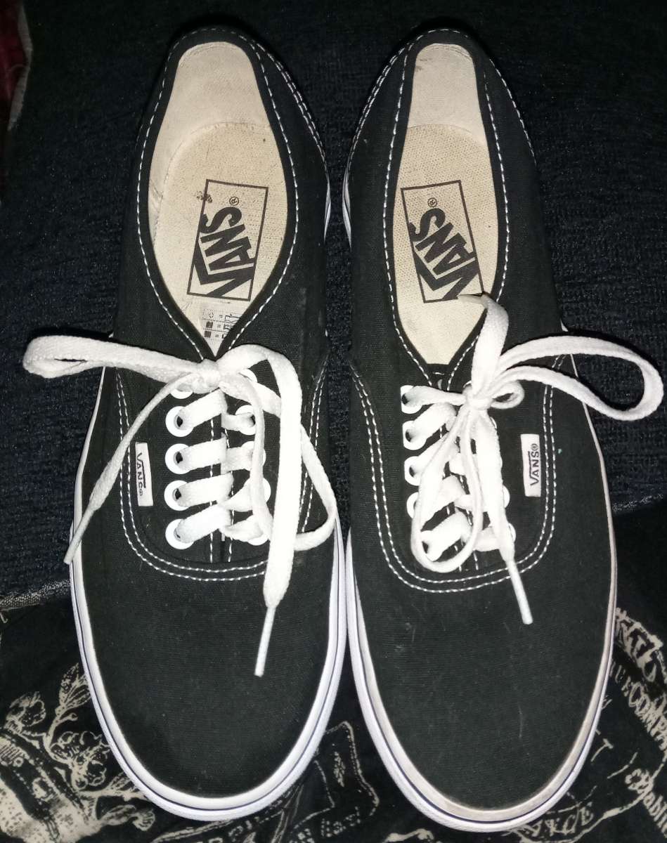 Navy and white off the wall Unisex Vans