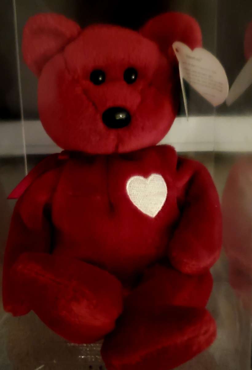 Vintage Collectible Original Ty Beanie Baby Valentina bear