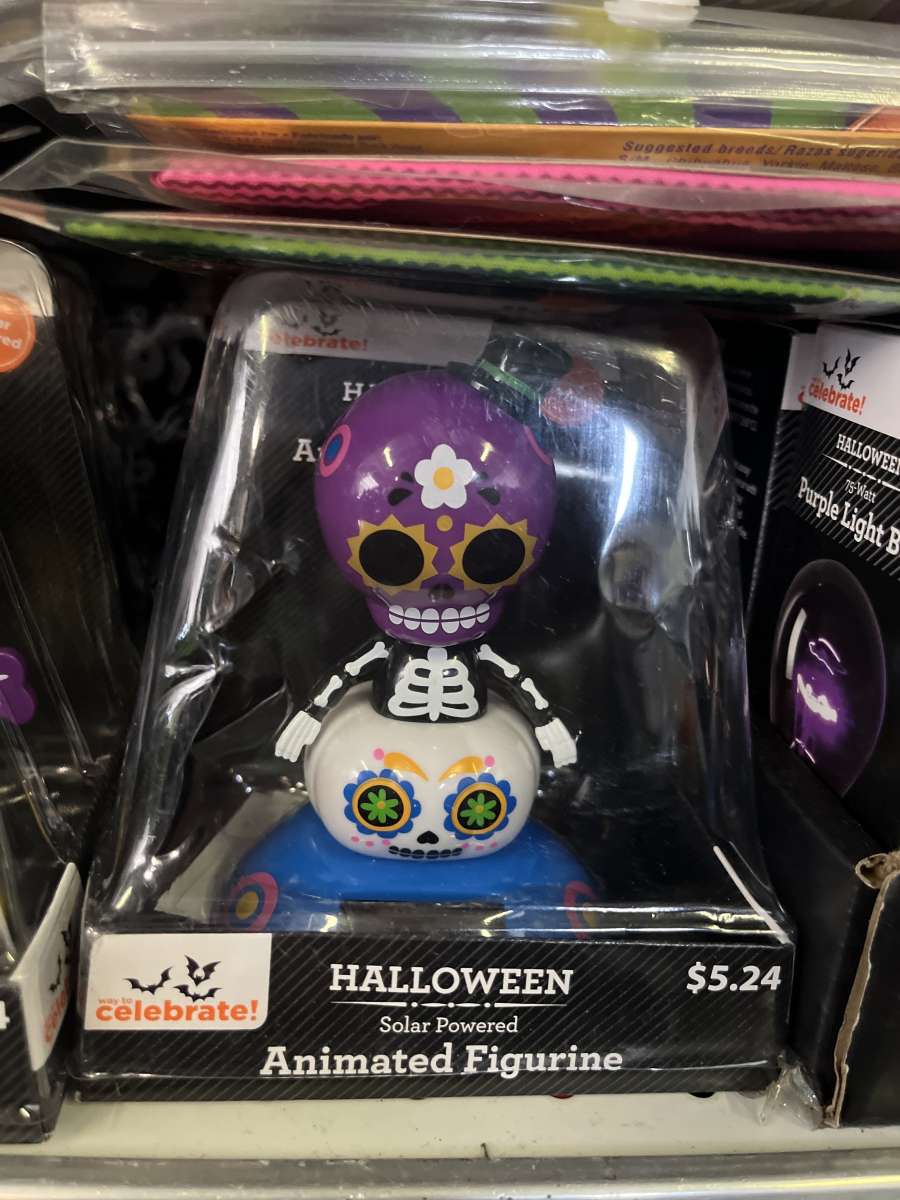 HALLOWEEN Solar Powered Animated Figurine