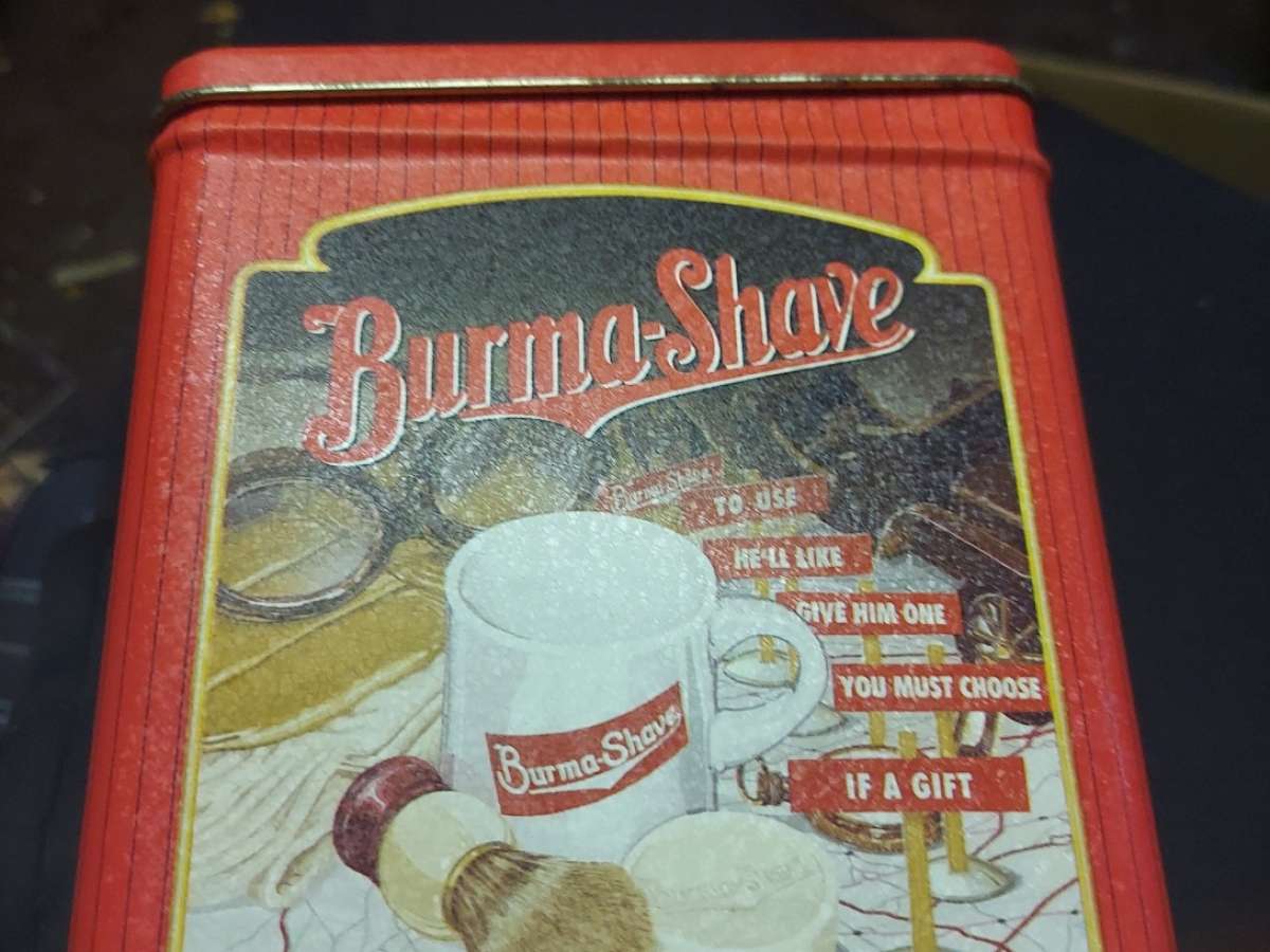 shaving kit and tin