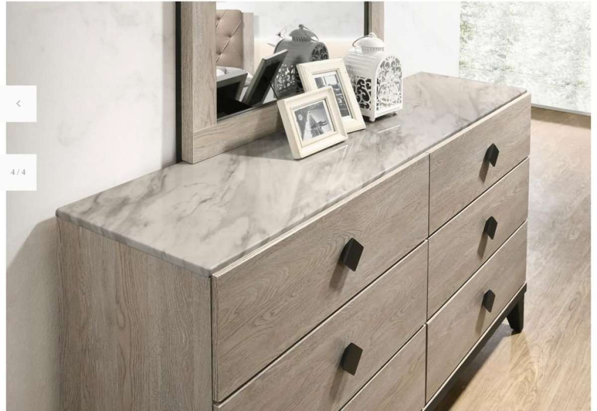 Bedroom set complete with premium quality and colors