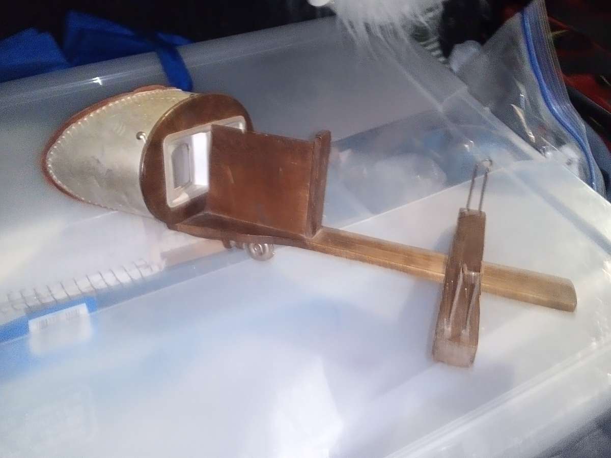 Antique stereoscope viewfinder