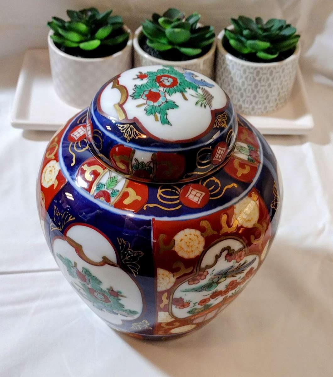 1970s Gold Imari Petite Porcelain Hand Painted Ginger Jar