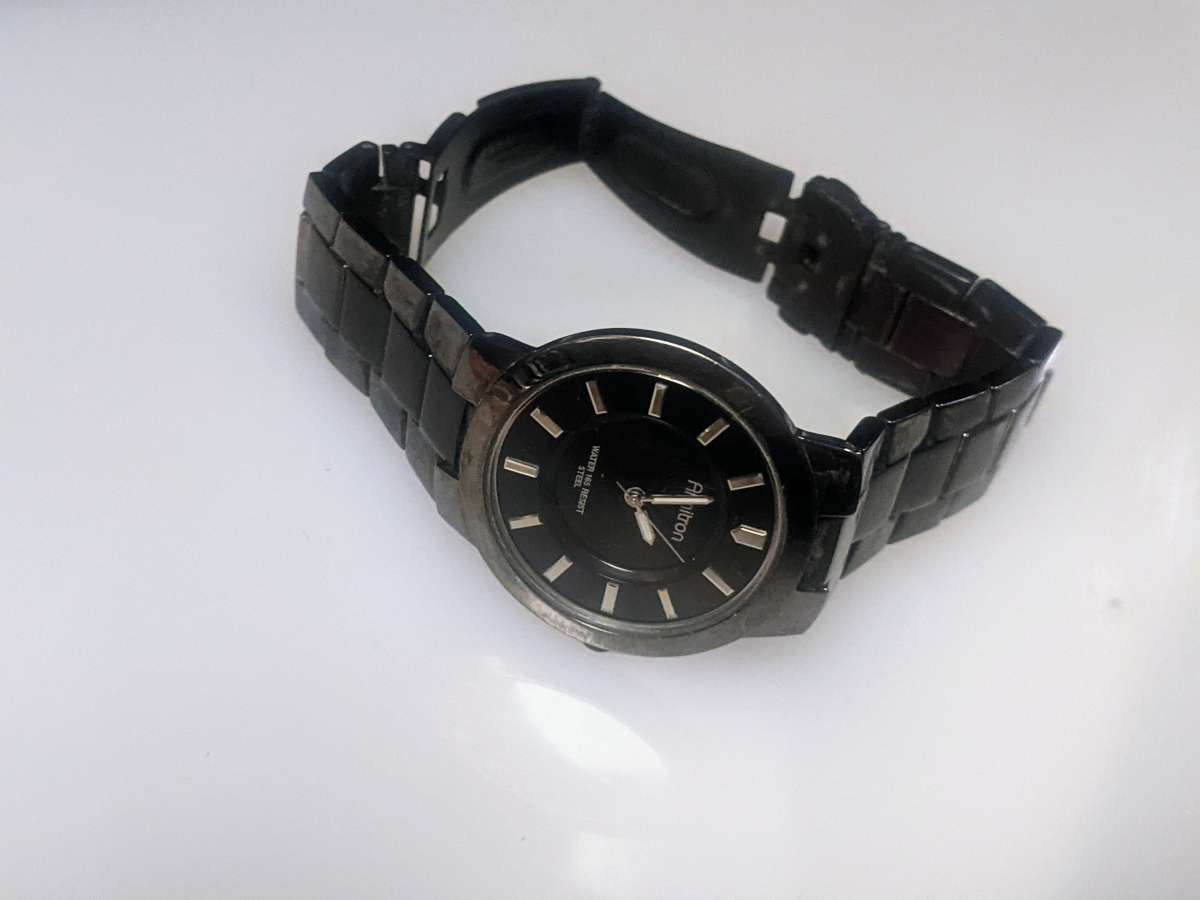 Armitron Mens Wrist Watch Black Stainless Stee201863DG Y121E