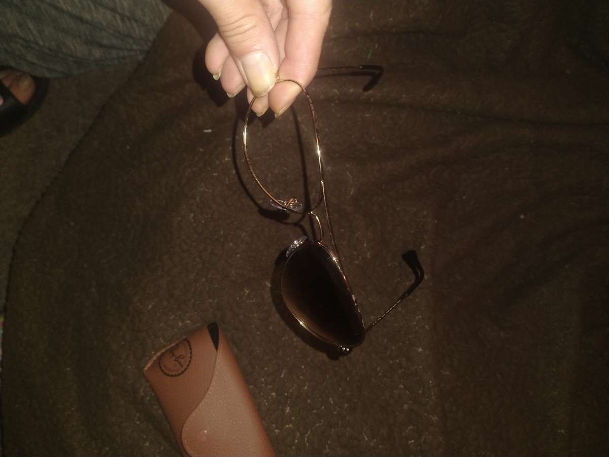 ray bans gold aviator with missing lens