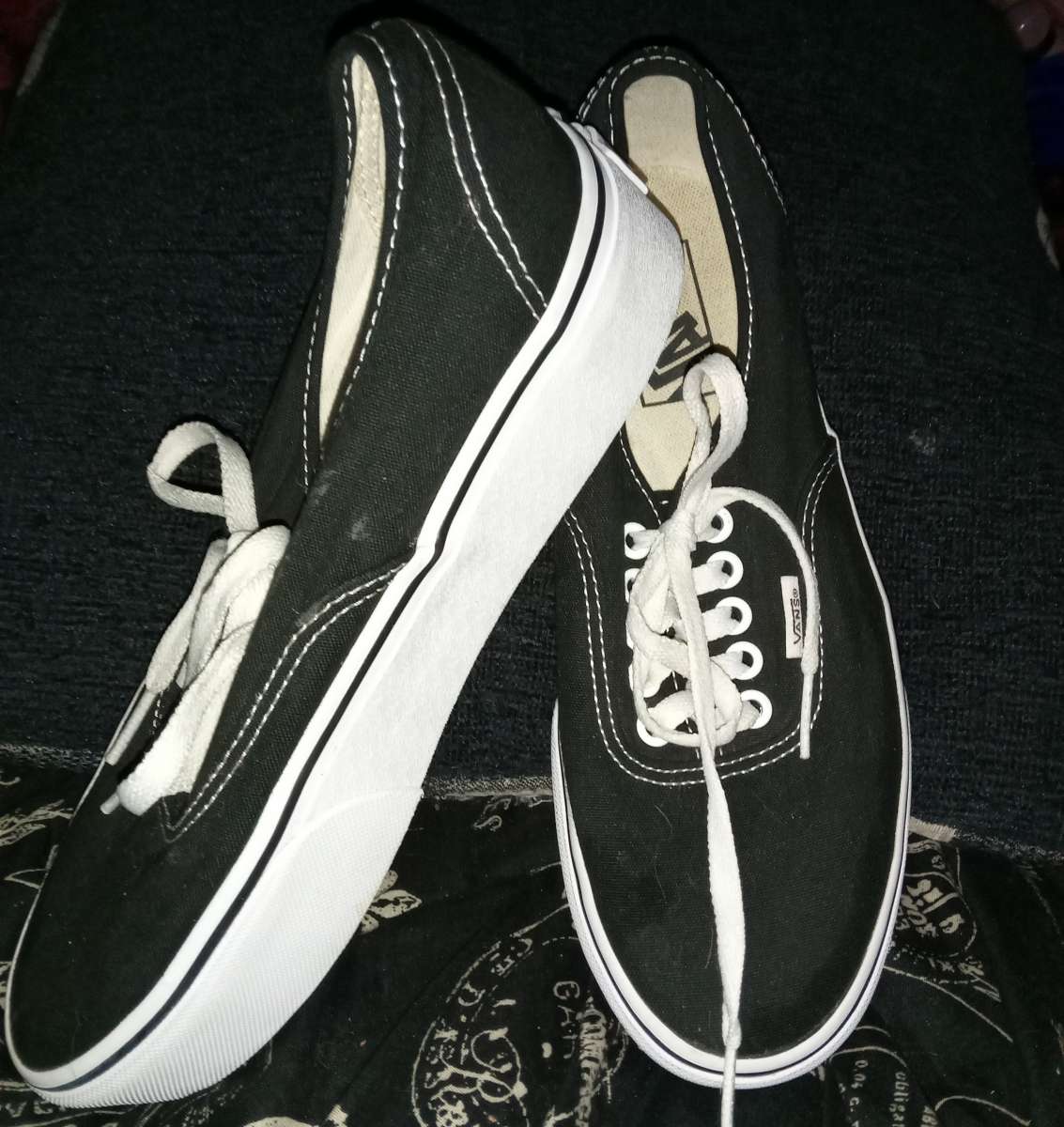 Navy and white off the wall Unisex Vans