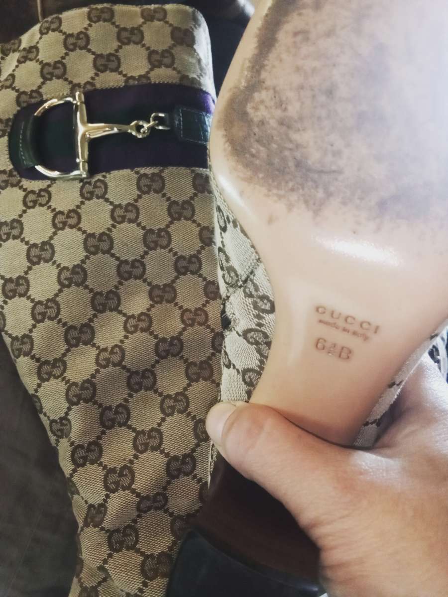 womens tanbrown Gucci nee high boots