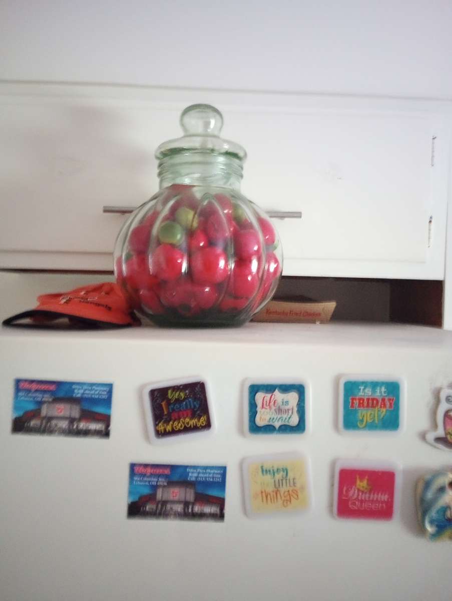 two bedroom apartment everything must go 2000