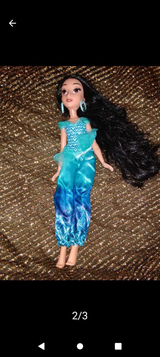princess Jasmin Barbie doll