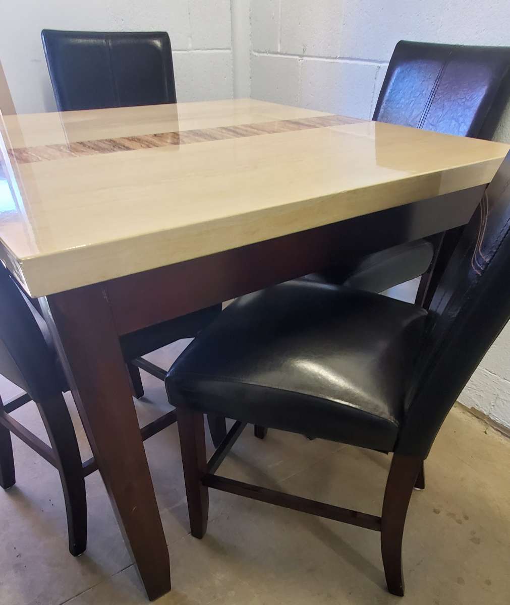 Dining set