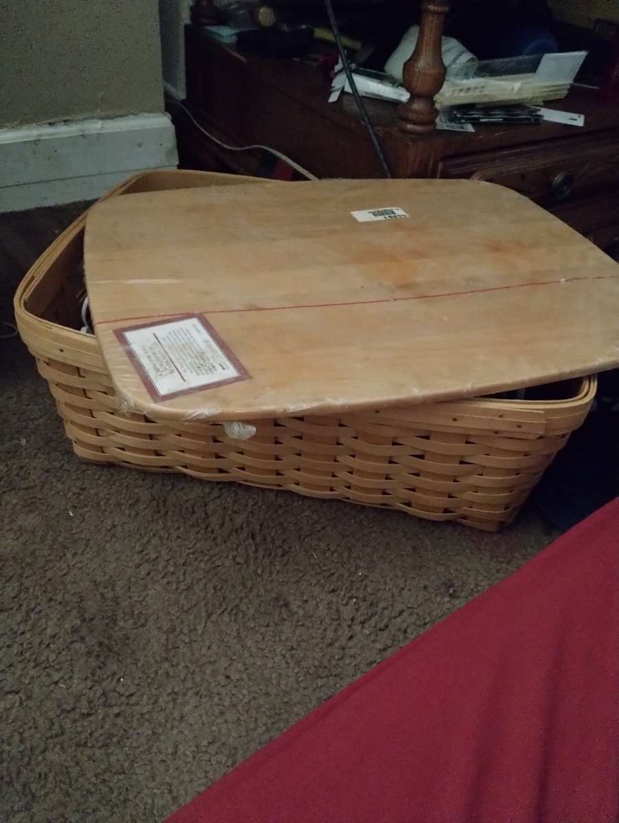 candle holder and baskets and candles