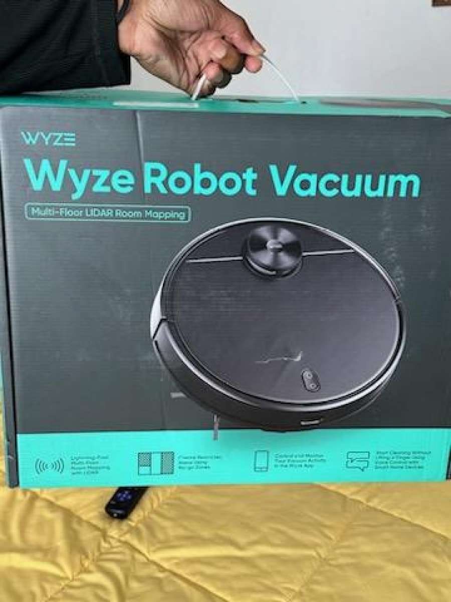 wyze robot vacuum