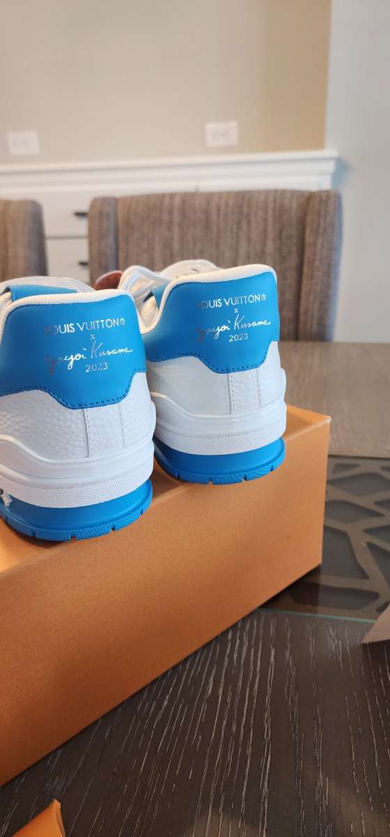 Louis Vuitton Sneakers