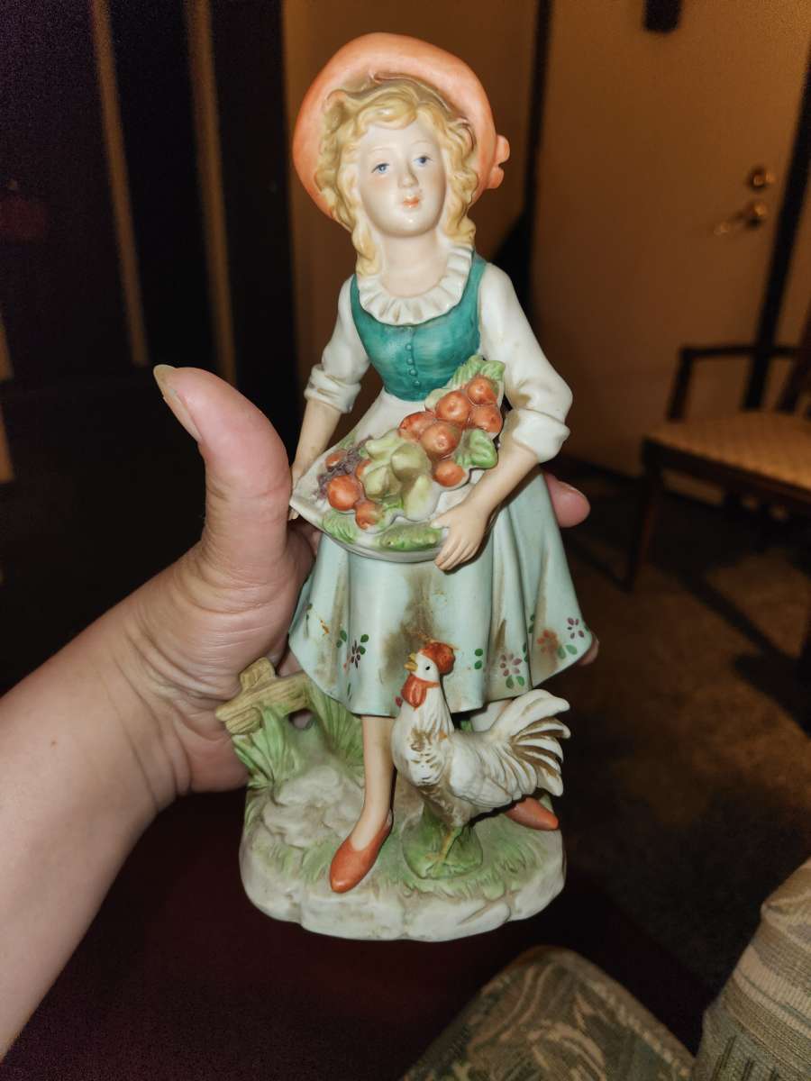 homco 8inch porcelain