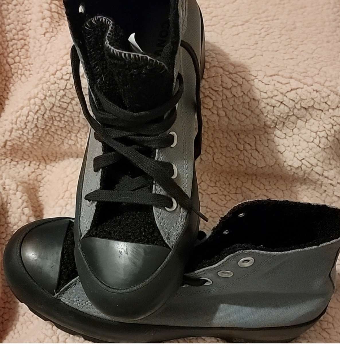 Converse Black and Gray