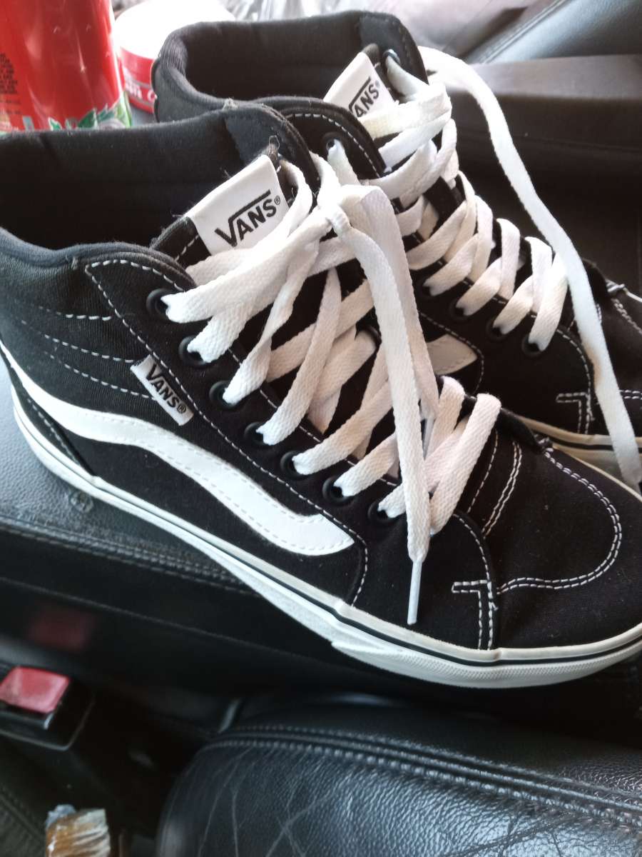 vans womens 6 and half