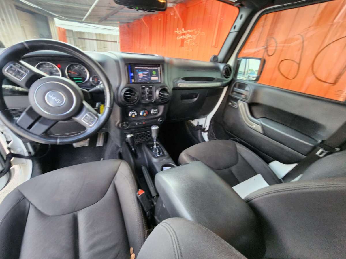 Jeep Wrangler 2014
