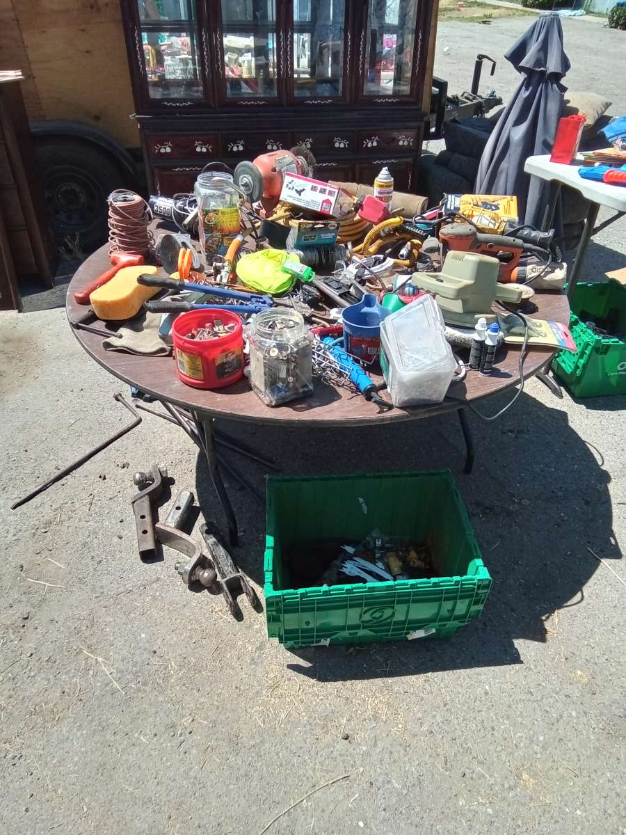 yard sell