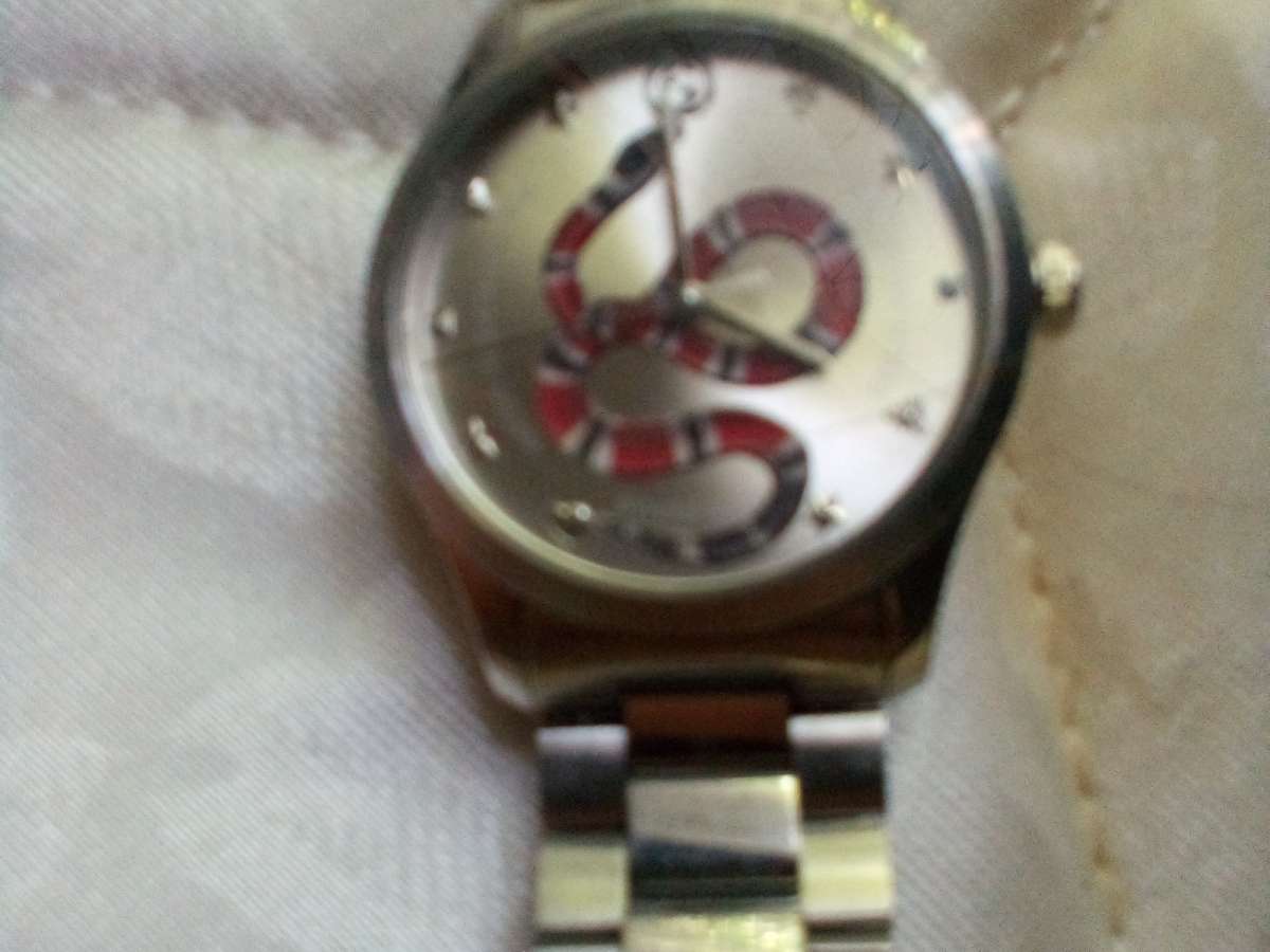 Gucci watch