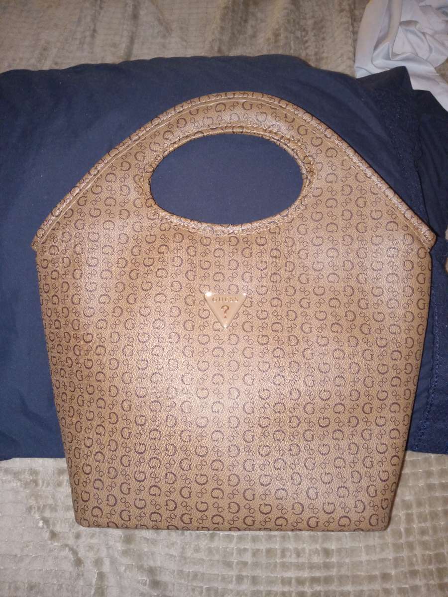 Guess purse