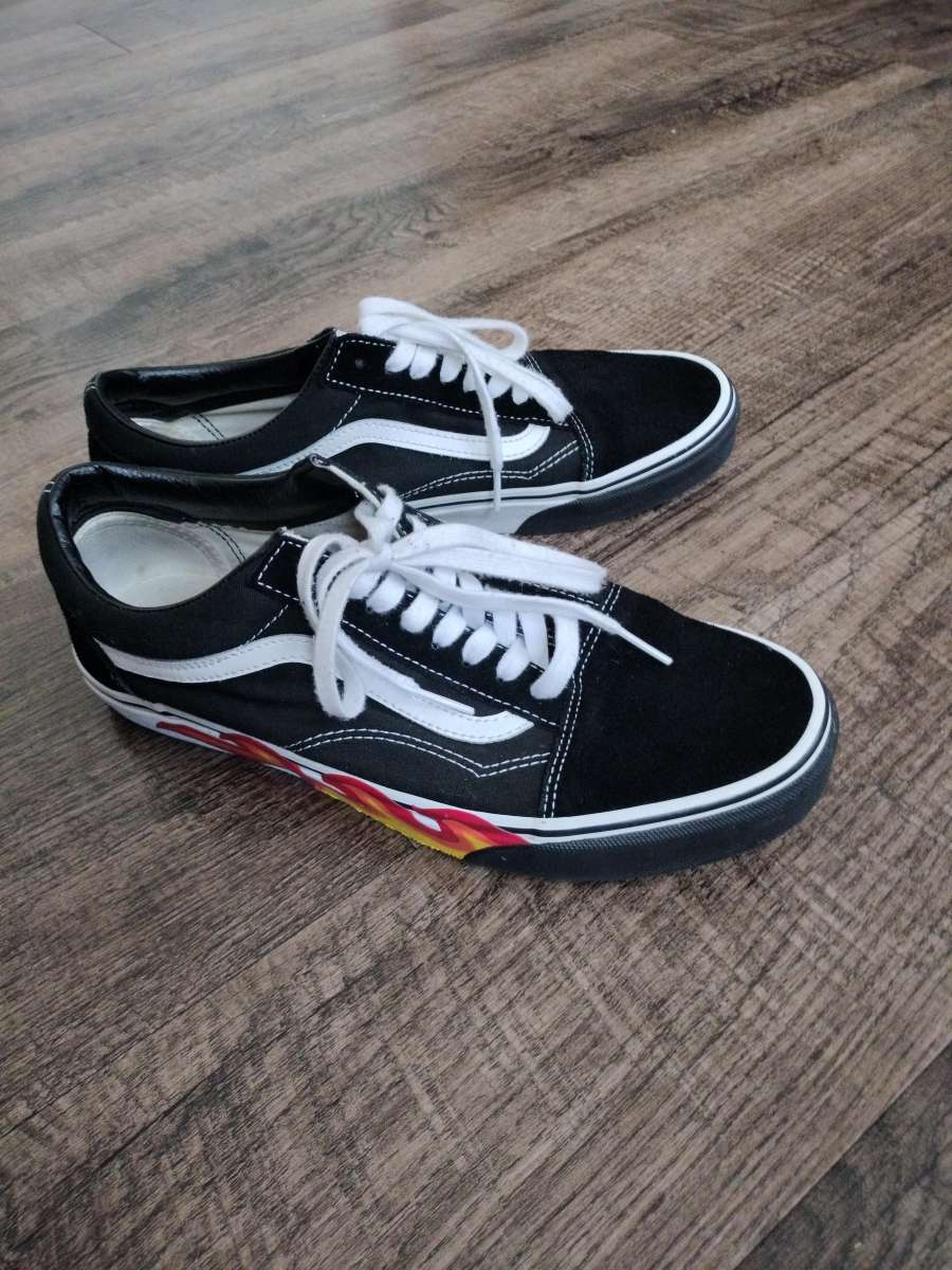 sneaker 130 for all