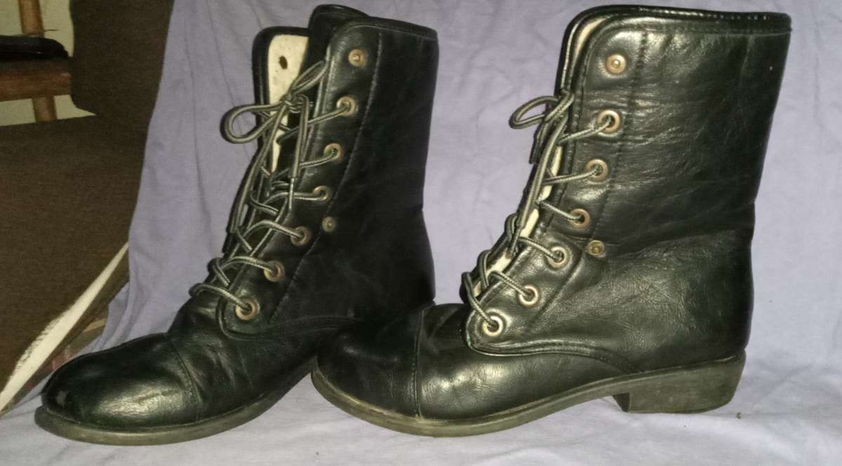 womens leather riding boots