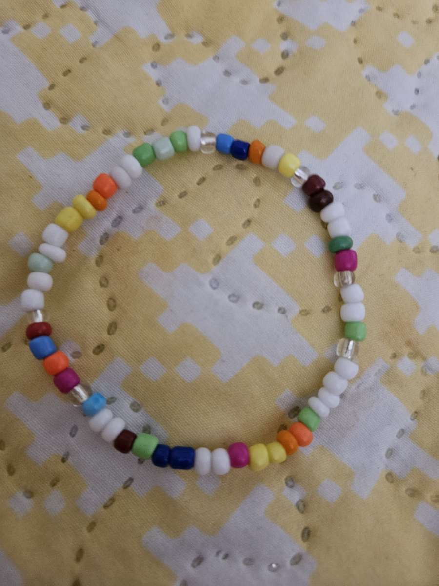Bead bracelet