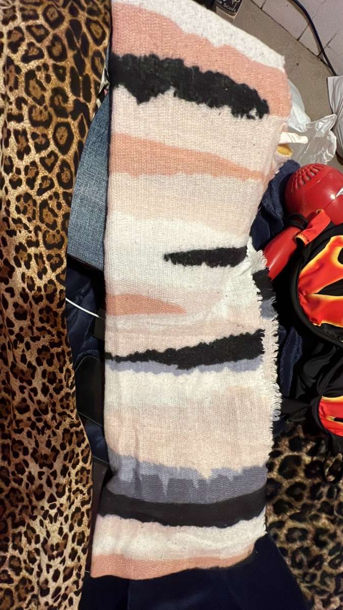 Christopher and banks scarf and reg leggings cheetah print