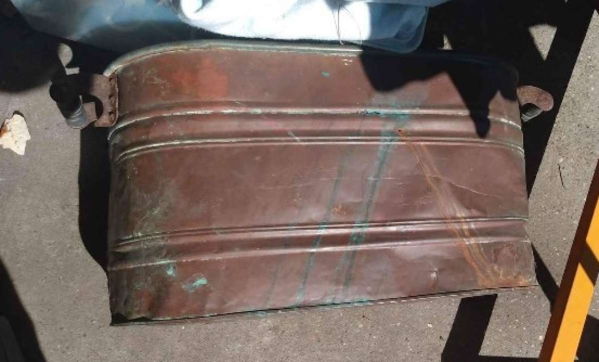 vintage primitive copper wash tub basin