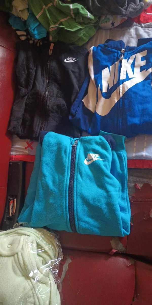 baby clothes and food