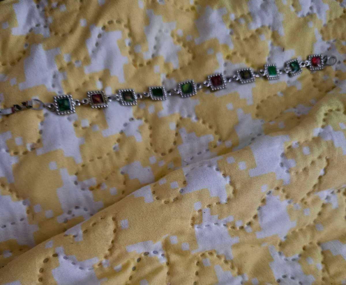 bracelet silver with different colors