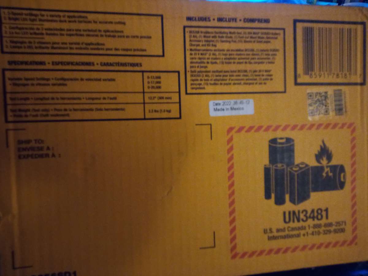 DeWalt brushless 3 speed oscillating multi tool kit