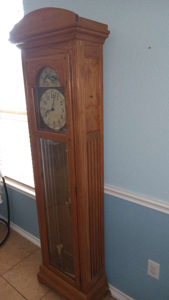 Ridgeway Grandfather Clock Oak Wood Furniture Collectible