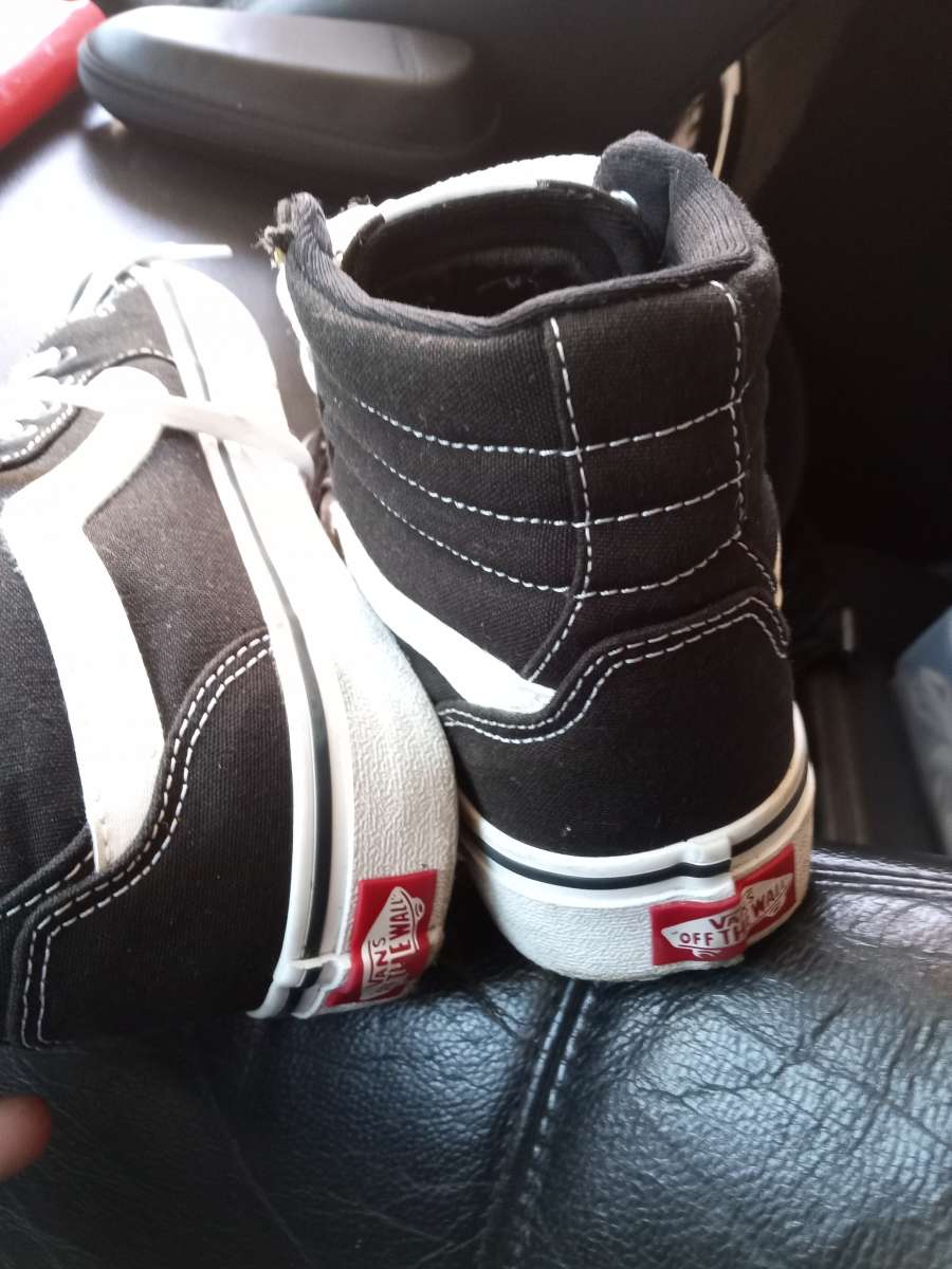 vans womens 6 and half