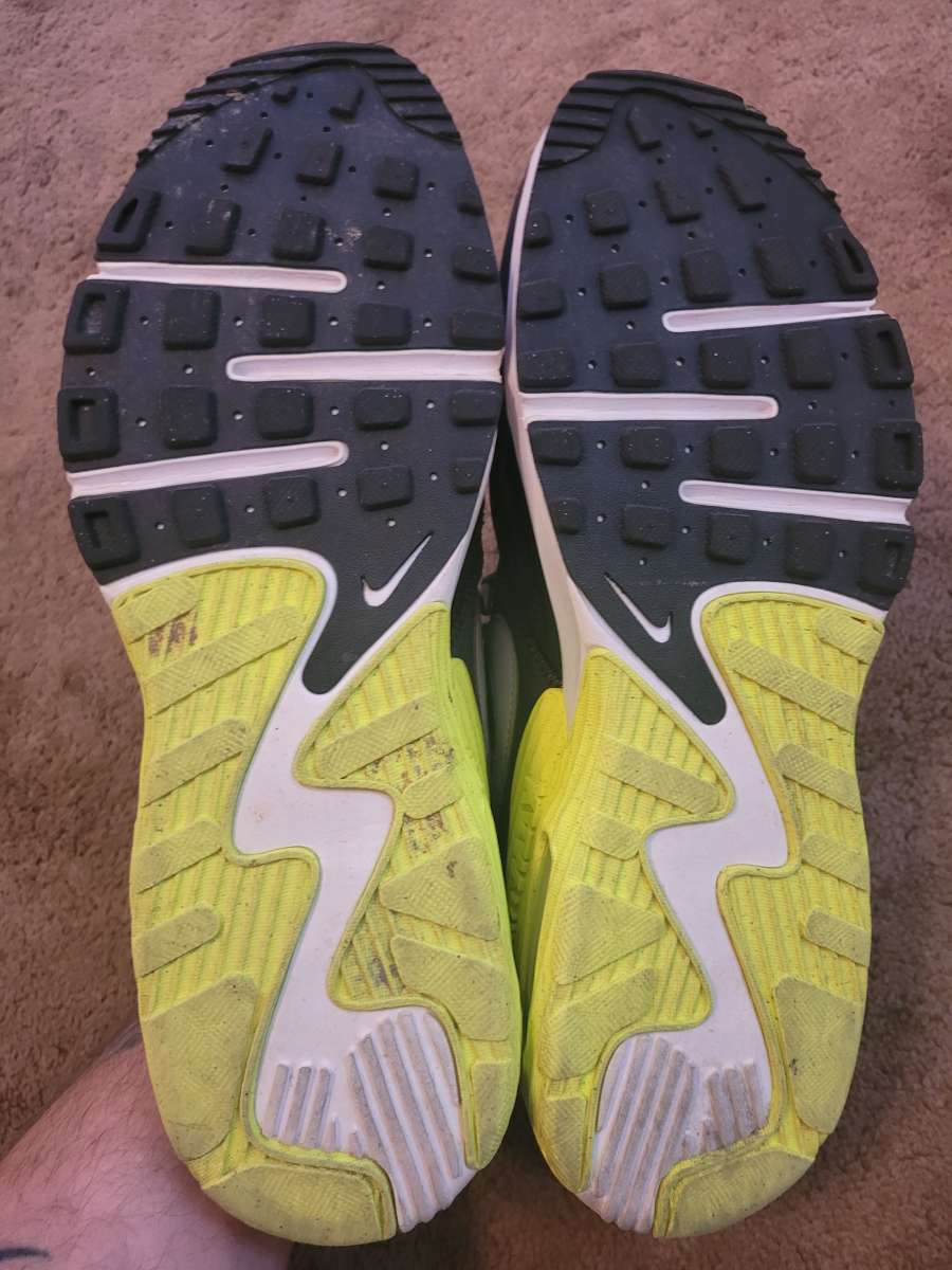 Nike air max mens shoes