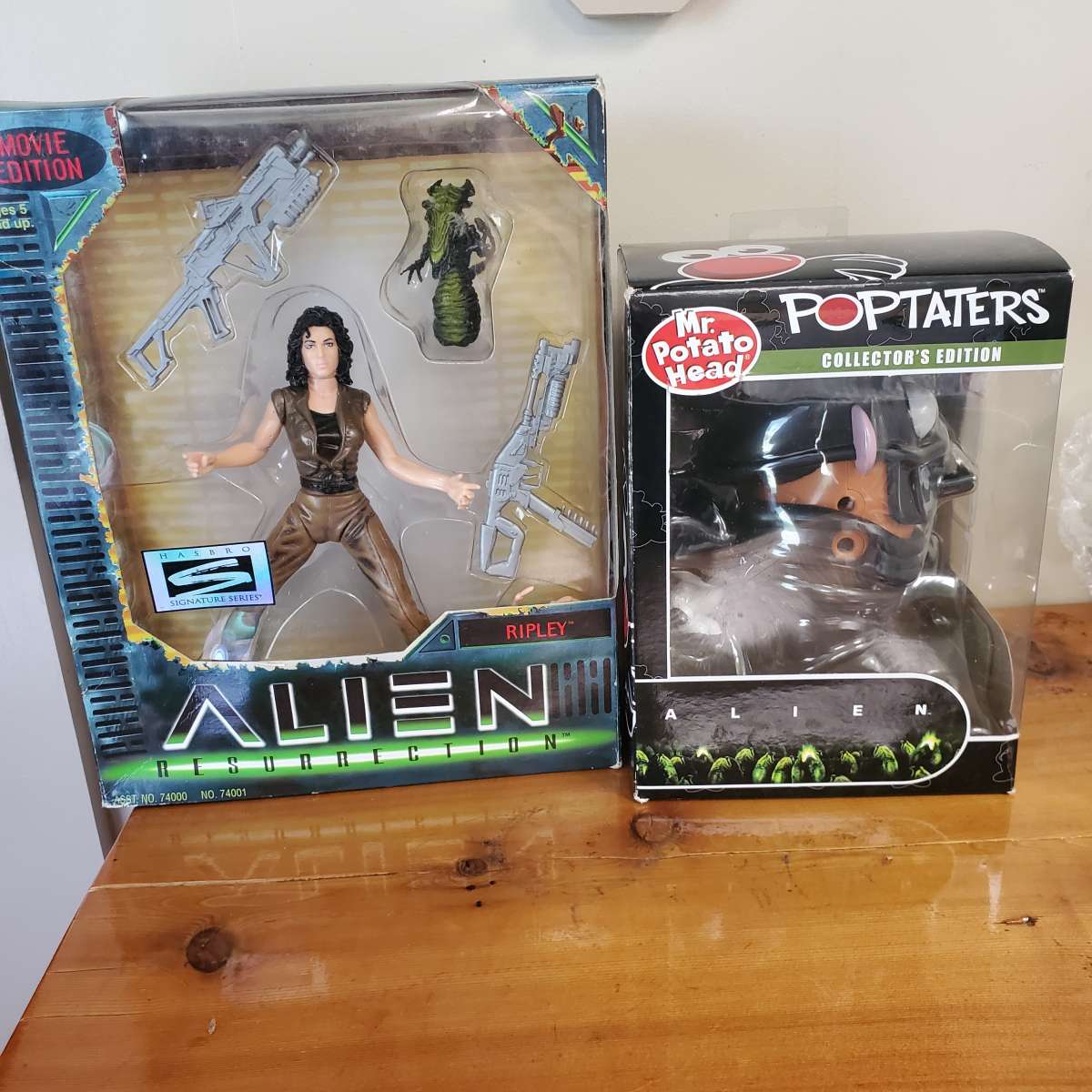 Vintage Alien Resurrection Ripley And Rare Mr Potato Head