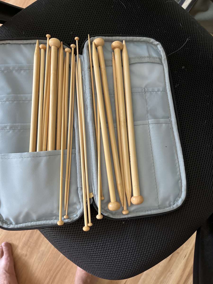 bamboo needles with case