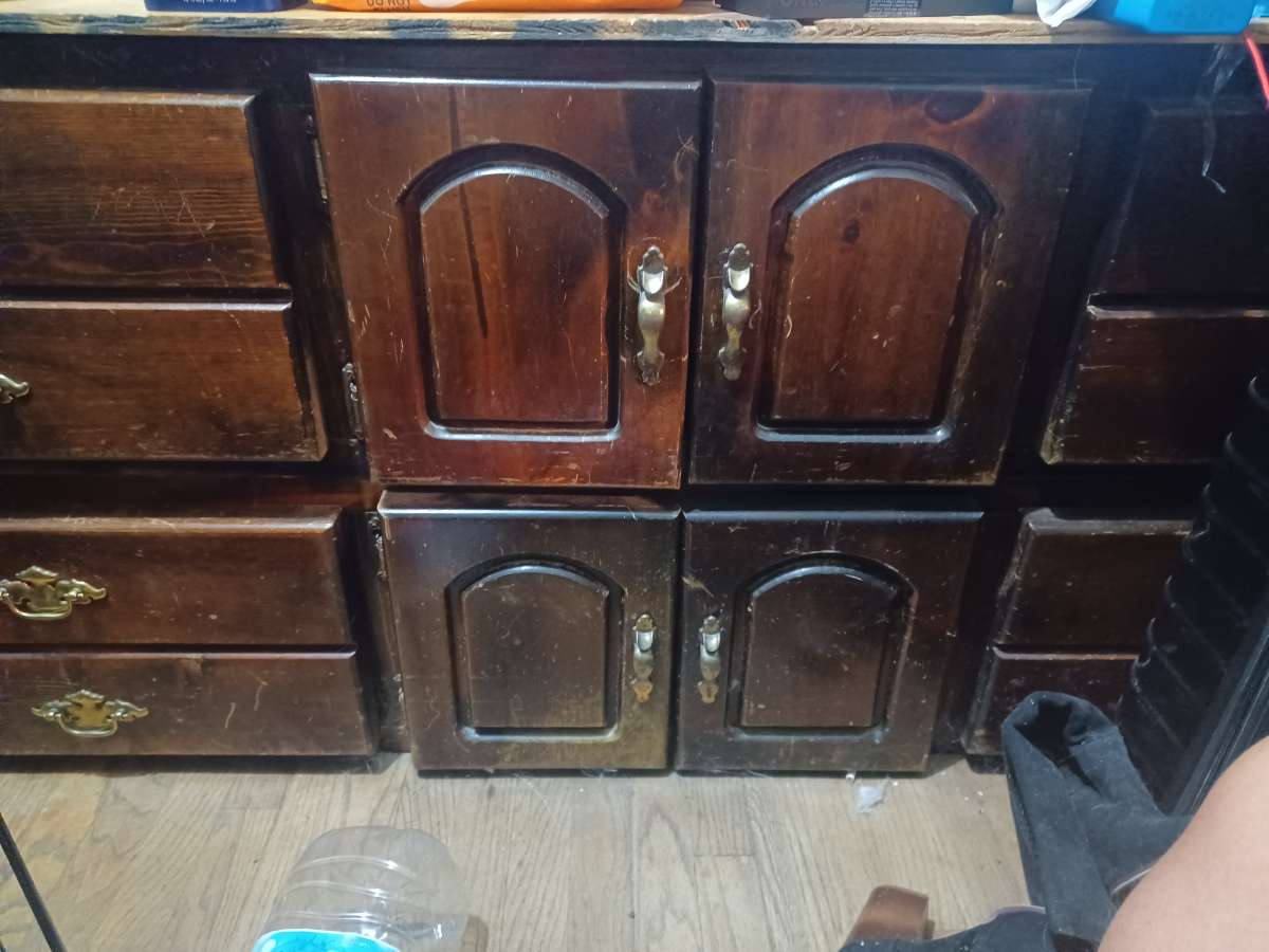 California King waterbed with waveless mattress