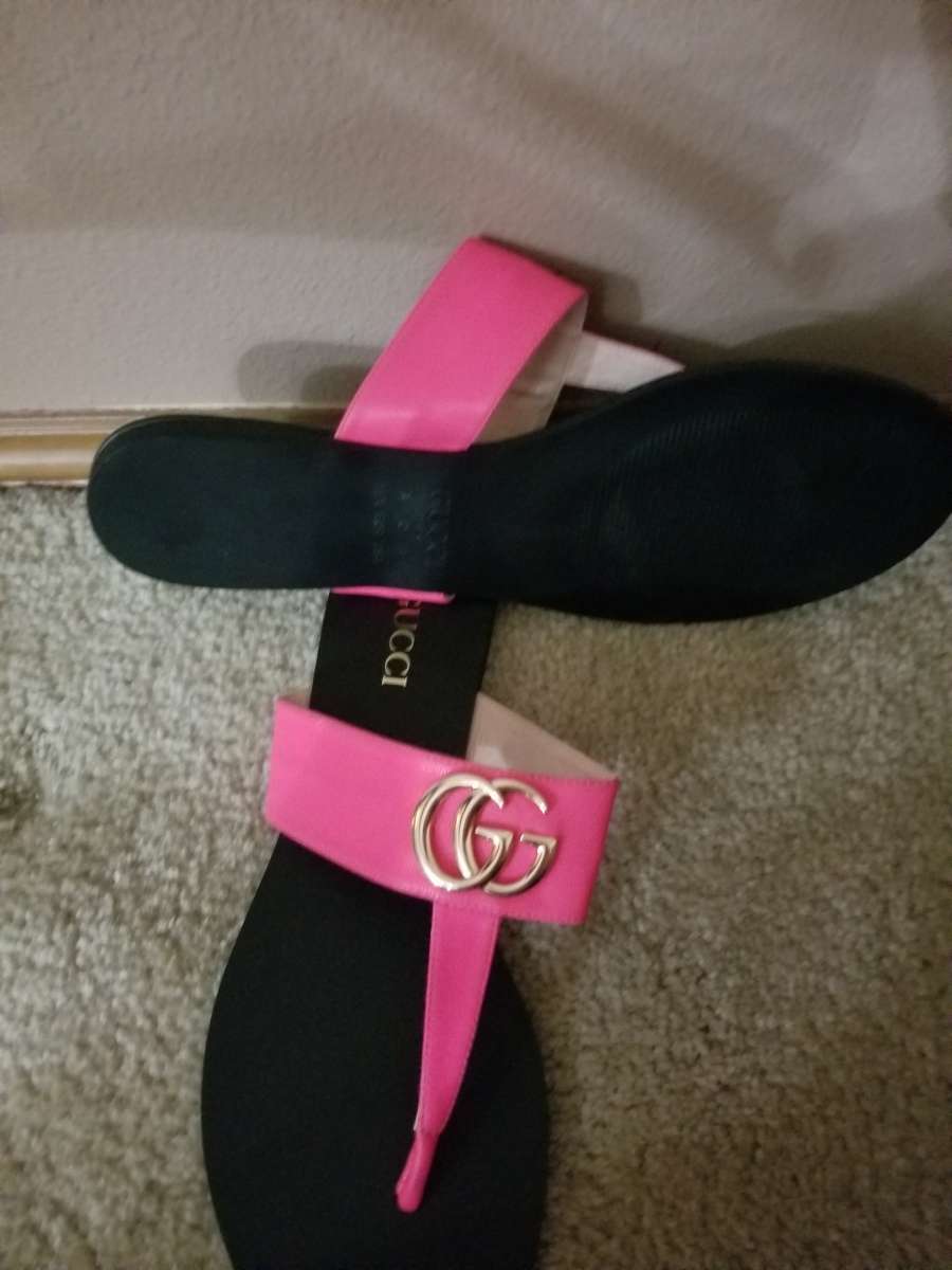 Sandal