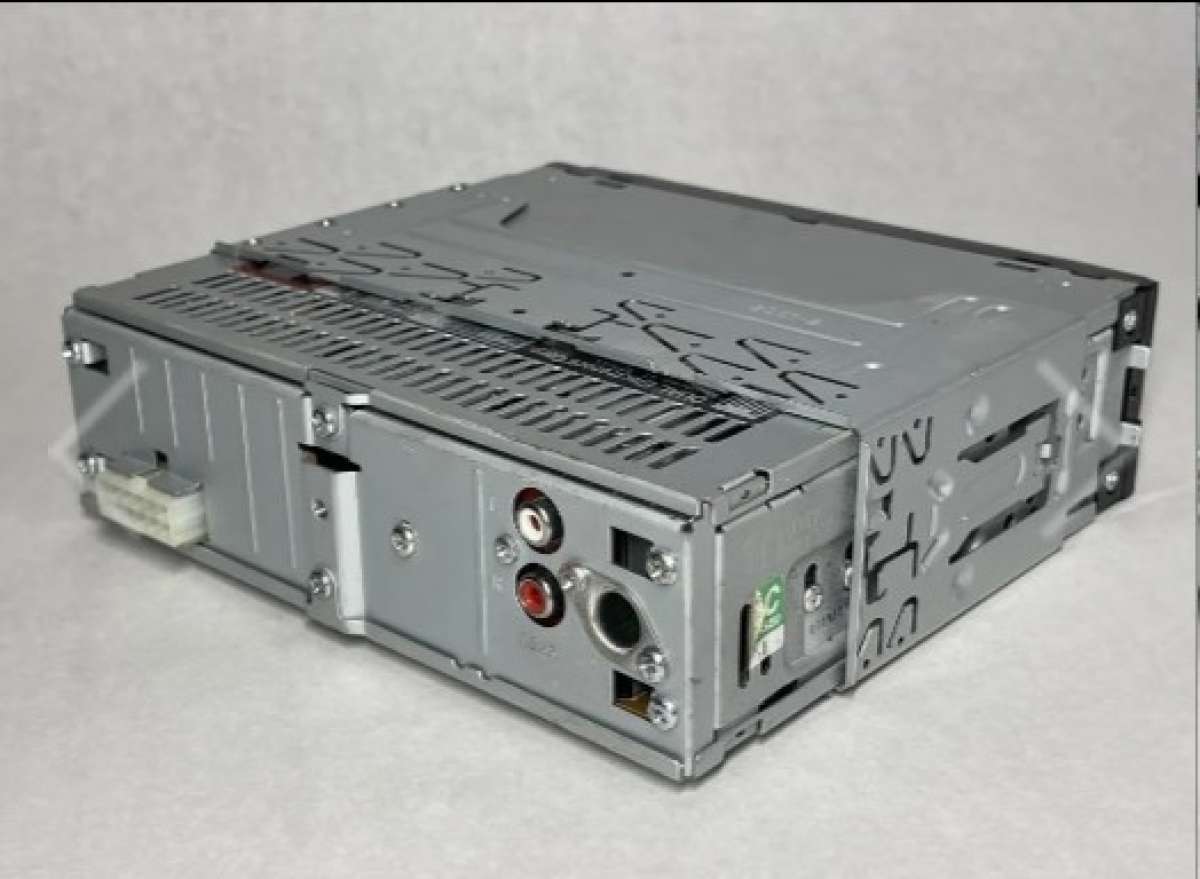 dual Xd 1228 car stereo with face