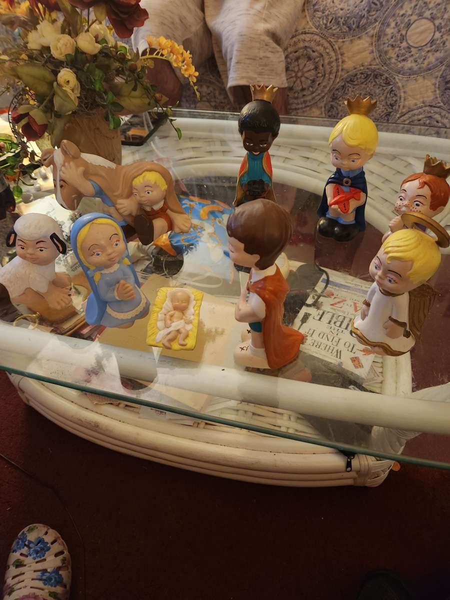 Vintage 1975 Gare Inc Nativity Scene 9 Pc Set Children in Co