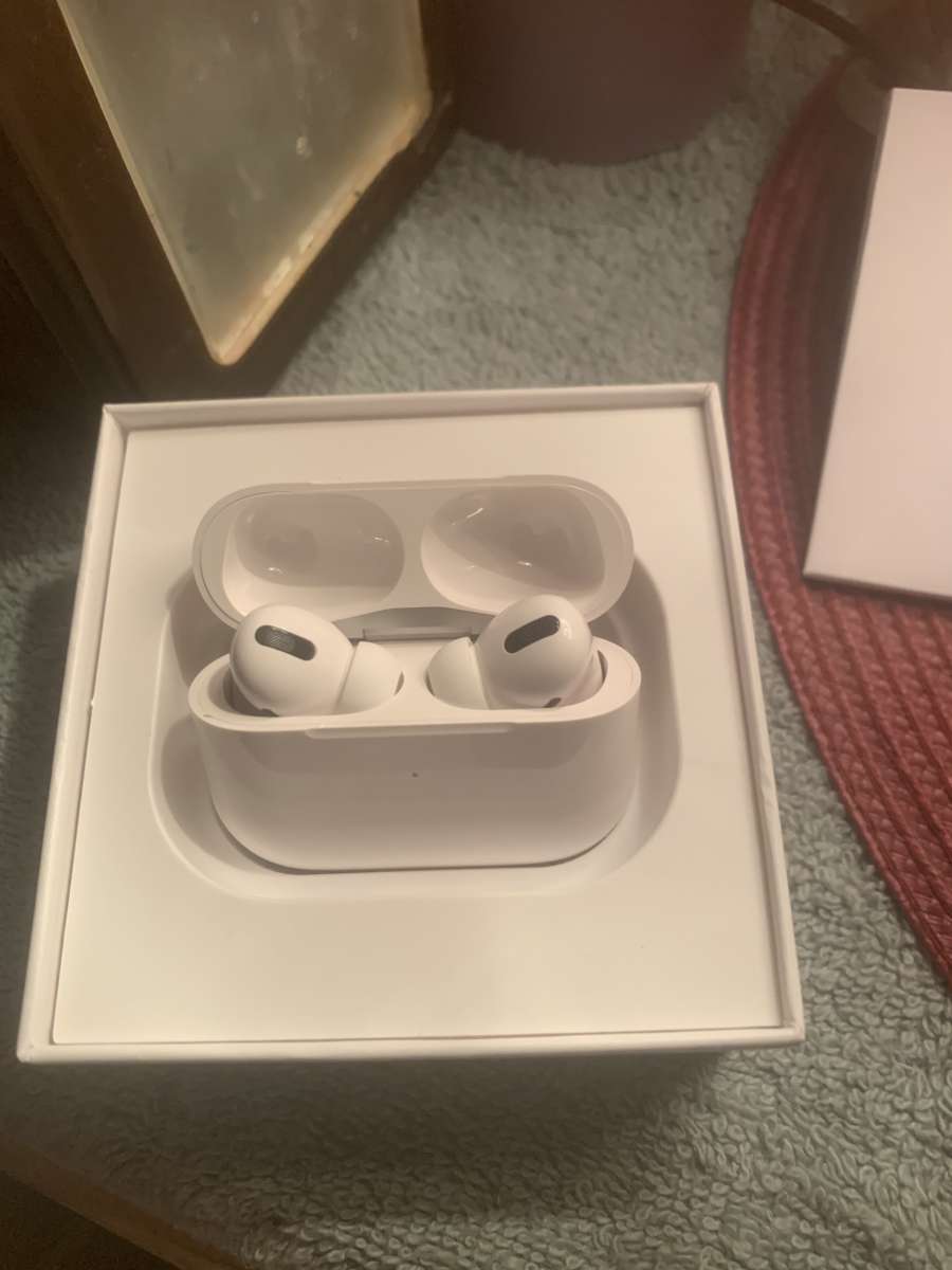 AirPods Pros