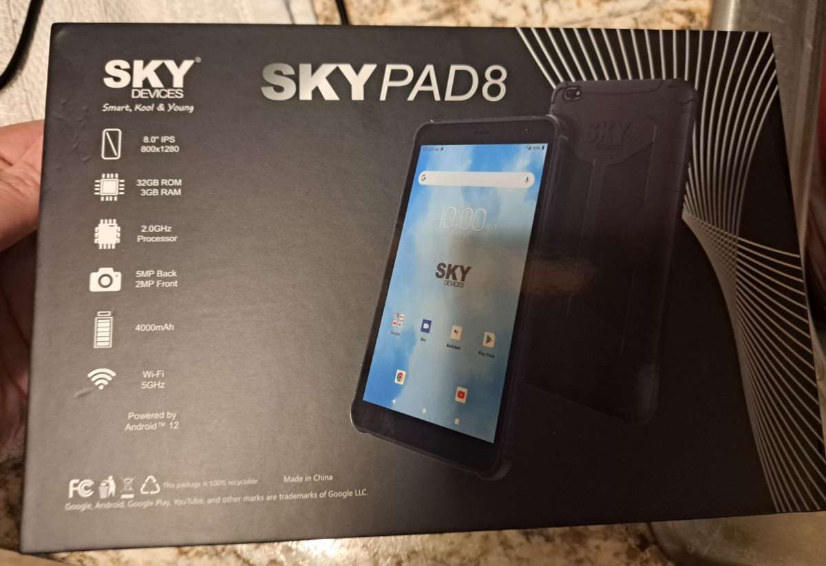 skypad 8 with Otterbein case