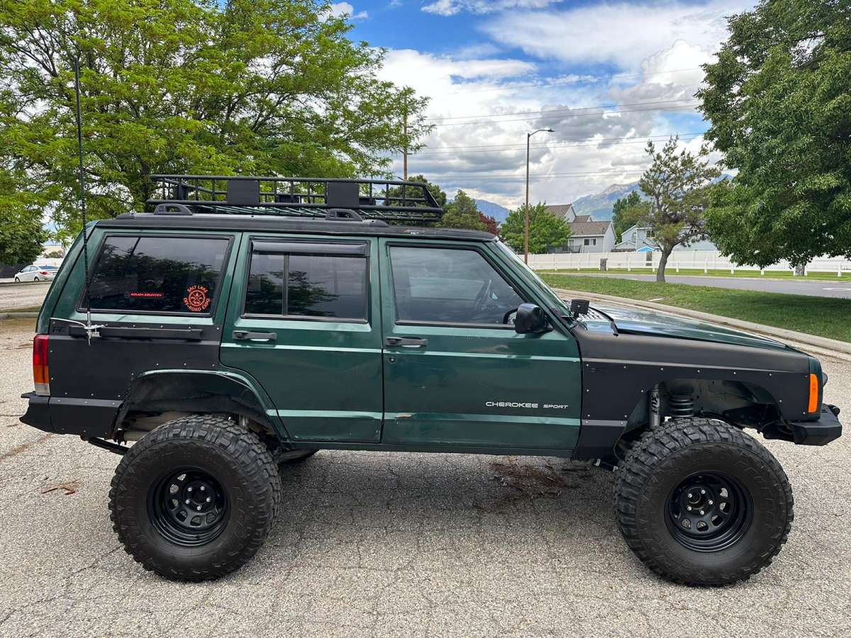 CASH DEAL Jeep Cherokee V6 1999