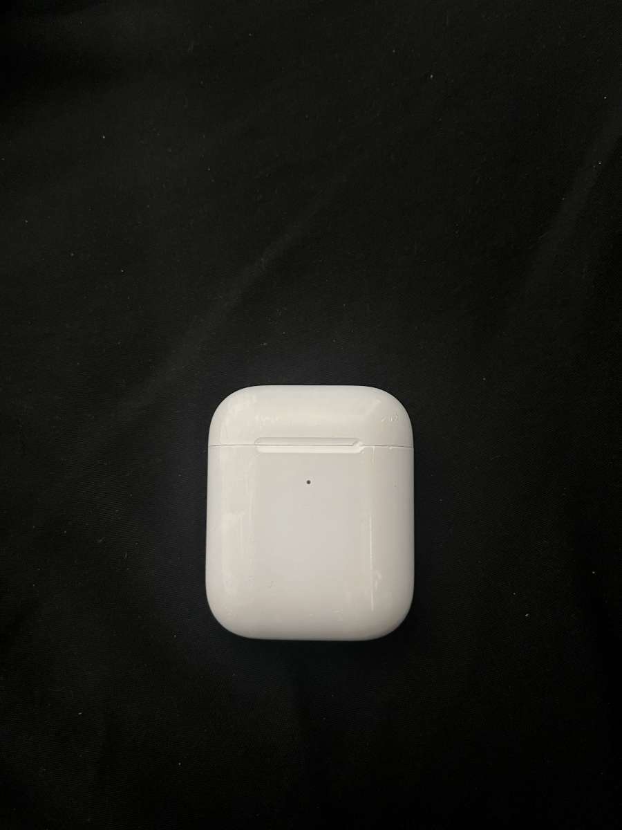 AirPods
